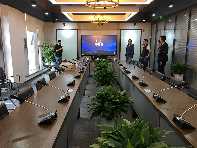 蔚藍公司使用MAXHUB蘑菇视频免费版